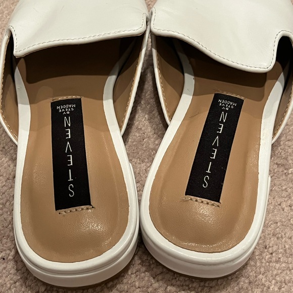 Steve Madden pointed toe mule - Picture 2 of 7